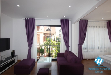  A new Beautiful studio for rent in Xuan Dieu, Tay Ho
