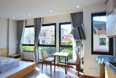 A brand new studio with lot of natural light in Tay ho, Ha noi