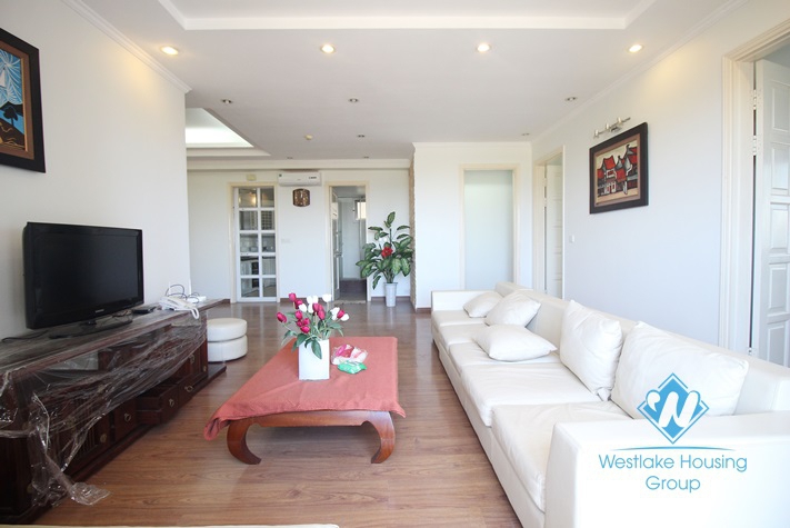 Nice apartment for rent in Ciputra area, Tay Ho district 