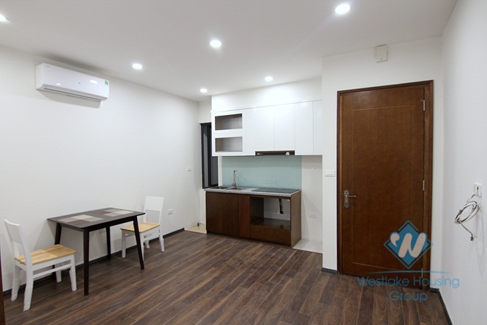  Bright and Brand new1 bedroom apartment for rent in Tu Hoa st, Tay Ho district, Ha Noi.