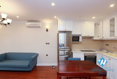One bedroom apartment for rent Tay Ho- Dang Thai Mai st