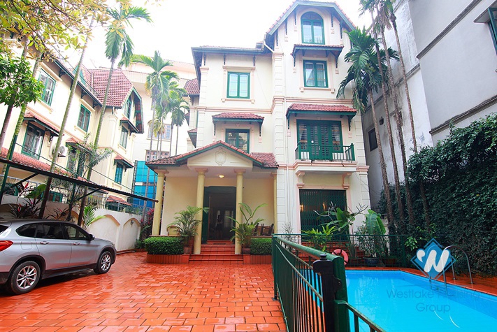 Beautiful house with big swimming pool for rent in Tay Ho District, Ha Noi