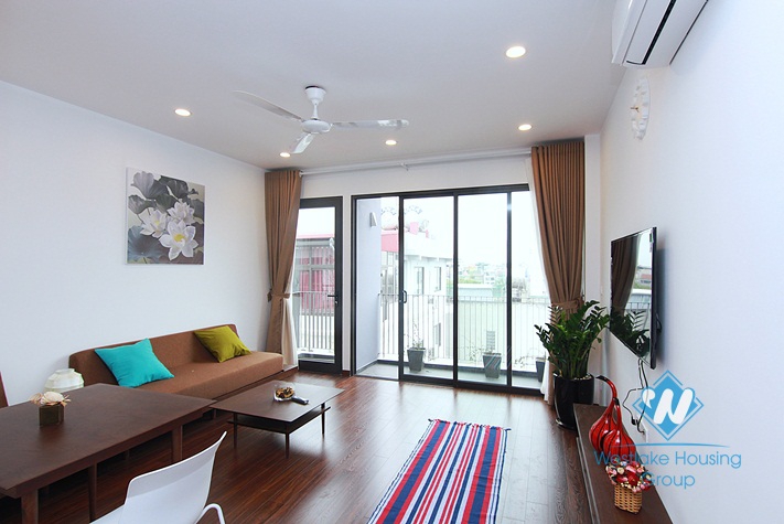 An elegant apartment with the West Lake view for rent in Tu Hoa street