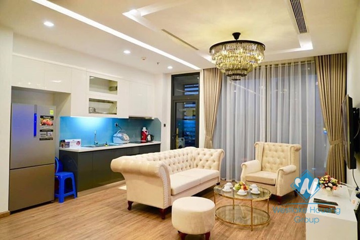 Charming 3 bedrooms apartment for rent in Vinhome Metropolis, Lieu Giai.