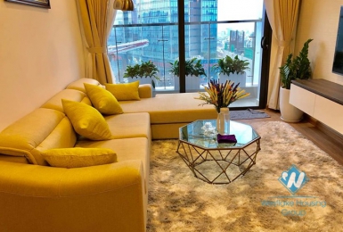 Lovely and brand-new apartment for rent in Vinhome Metropolis, Lieu Giai, Ba Dinh area.