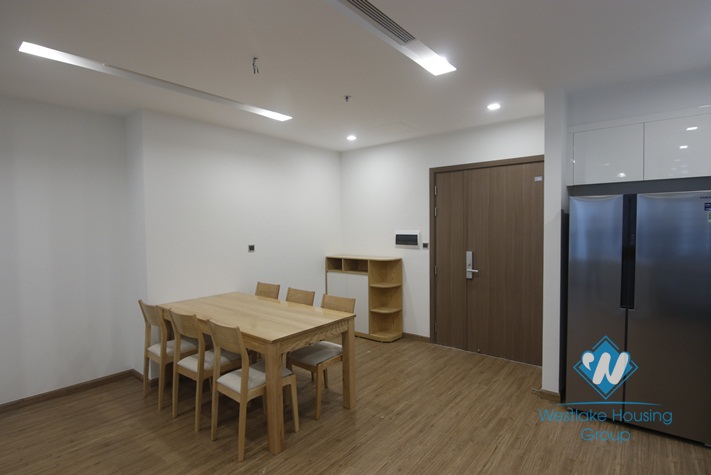 A modern 3 bedroom apartment for rent in Vinhome Metropolis