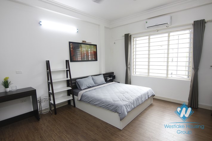 Brand new studio in Hoang Hoa Tham street, Ba Dinh
