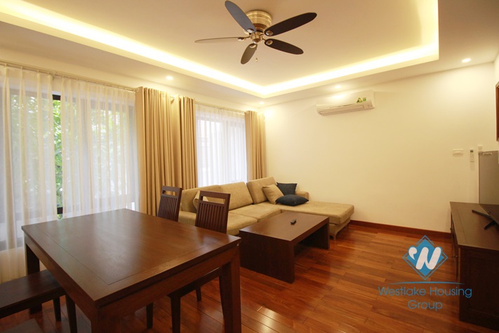 A well-presented 02 bedrooms apartment for rent in Tay Ho