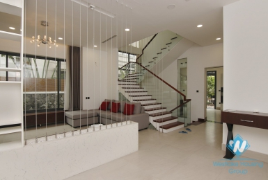 Beautiful four-bedroom townhouse villa in Vinhome Riverside near BIS international school