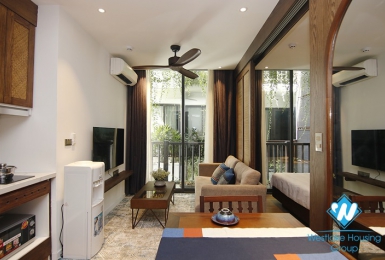 One bedroom apartment for rent in Hoan Kiem district, near Cua Dong street