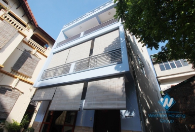 Five bedrooms house for rent in Tay Ho district, Hanoi.