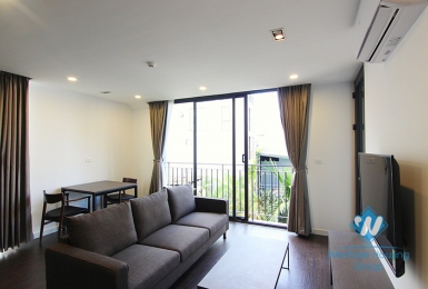A brand new 1 bedroom apartment with lot of natural light for rent in To ngoc van