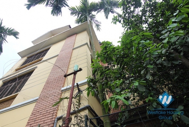 Nice 5 bedrooms house for rent in Tay Ho district