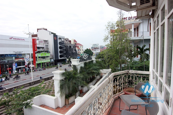 Classic apartment with 2 bedrooms for rent in Tay Ho,Ha Noi