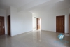 Unfurnished three bedrooms apartment for rent in Thanh Xuan district
