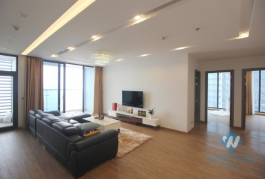 Luxury four bedrooms apartment for rent in Vinhome Metropolis, Ba Dinh district, Ha Noi.