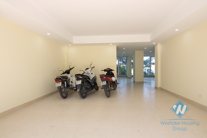 170 sqm office for rent in the heart of Tay Ho, Ha Noi