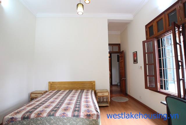Cheap and nice house with 3 bedrooms for rent in Dang Thai Mai st, Tay Ho, Ha Noi